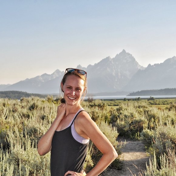 Meet your Posher, Mary - Picture 2 of 3